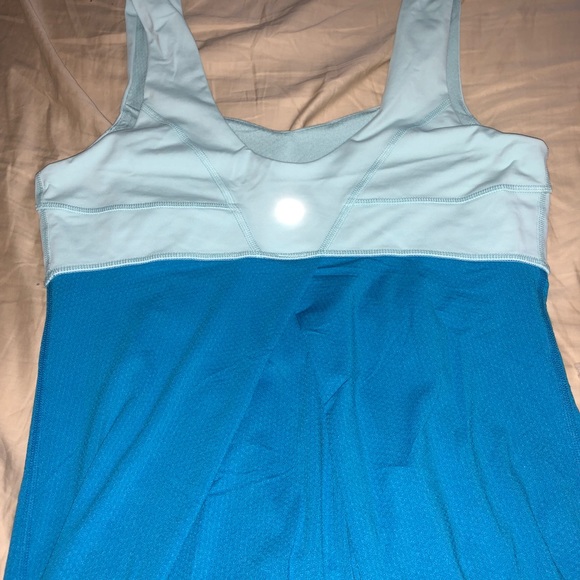 Pululemos workout tank - Picture 1 of 6